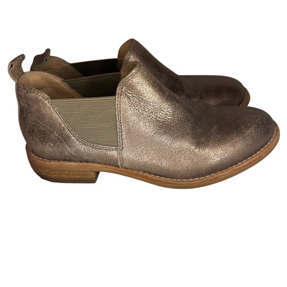 Clarks Metallic Leather Chelsea Ankle‎ Boots Slip On Bronze Pewter 6M Women's - Picture 3 of 7